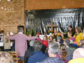 Ökumenischer Familiengottesdienst zum Erntedankfest (Foto: Karl-Franz Thiede)